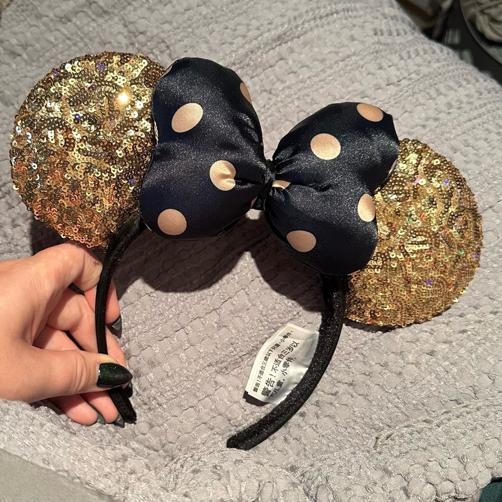 Disney Parks Minnie Mouse Gold Sequin Ears